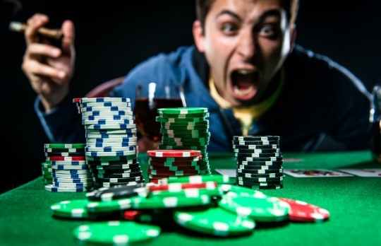 Guide to Winning & Overcoming Defeat Playing Online Gambling